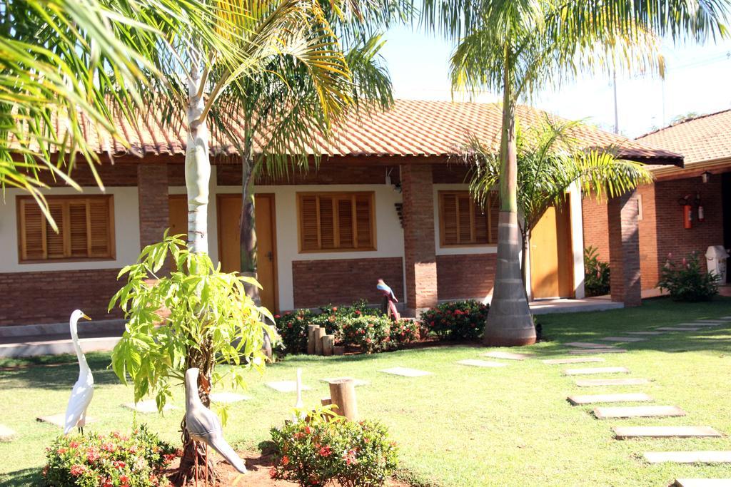 Pousada Faruk Olimpia Exterior photo